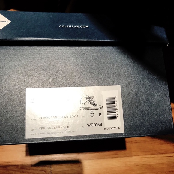 NWT Women's ZERØGRAND Waterproof Hiker Boot. - Picture 7 of 8